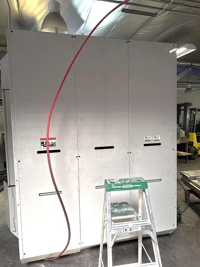Used 2016 Haas UMC-750SS with Coolant Thru Spindle, 15,000 RPM, Haas Probing, 30 ATC, HSM, Extended Memory, 1 Owner Machine