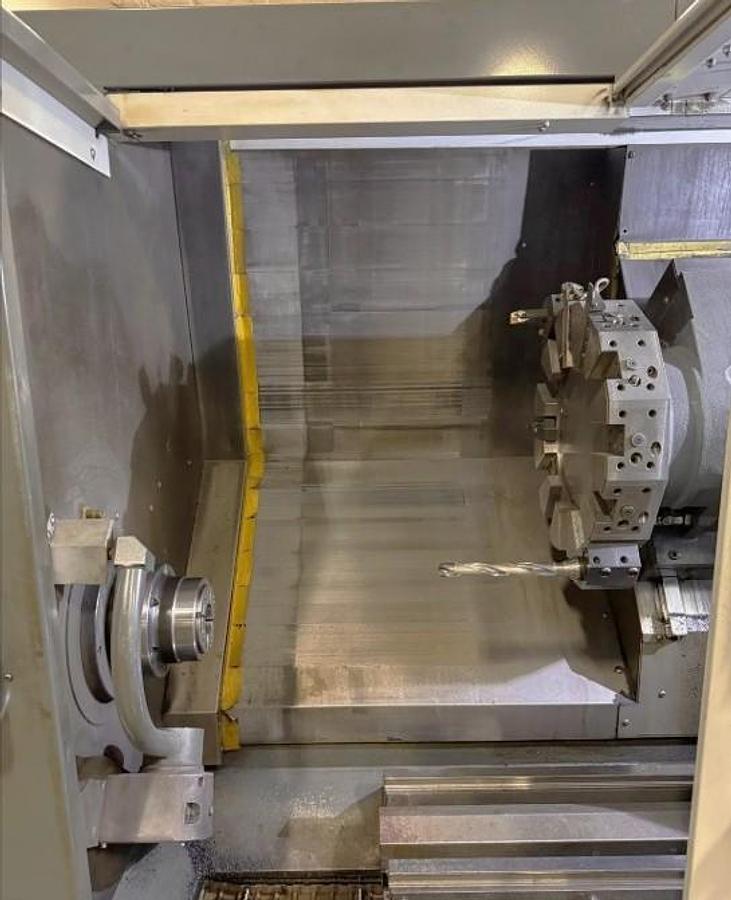 Used 2020 Haas ST30 with Tailstock, Chip Conveyor, Tool Presetter, 10" Chuck, 3" Bar Capacity, 12 Station Turret, 32.5" Max Cut Length