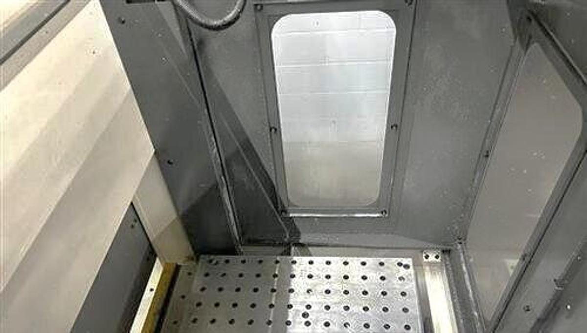 Used 2015 Fanuc Robodrill Alpha-D21LiA5 with 2 Pallet Changer, 24,000 RPM Spindle, 21 Pos. ATC, Tool Probe, ONLY 755 CUT HOURS !!