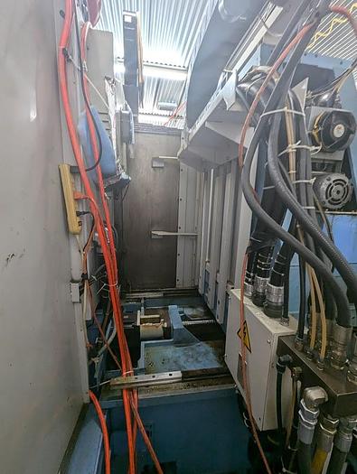 Used 2000 Mazak VTC200C