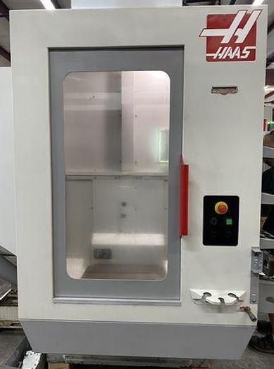 Used 2005 Haas MDC-500 Mill Drill Center
