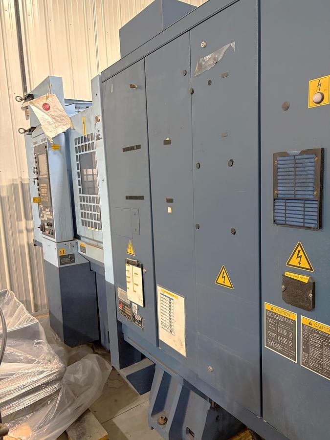 Used 2008 Matsuura H.Plus 300-PC11 Horizontal Machining Center with 11 Pallet Pool, Chip Blaster HP CTS, 30 Pos. ATC, Conveyor