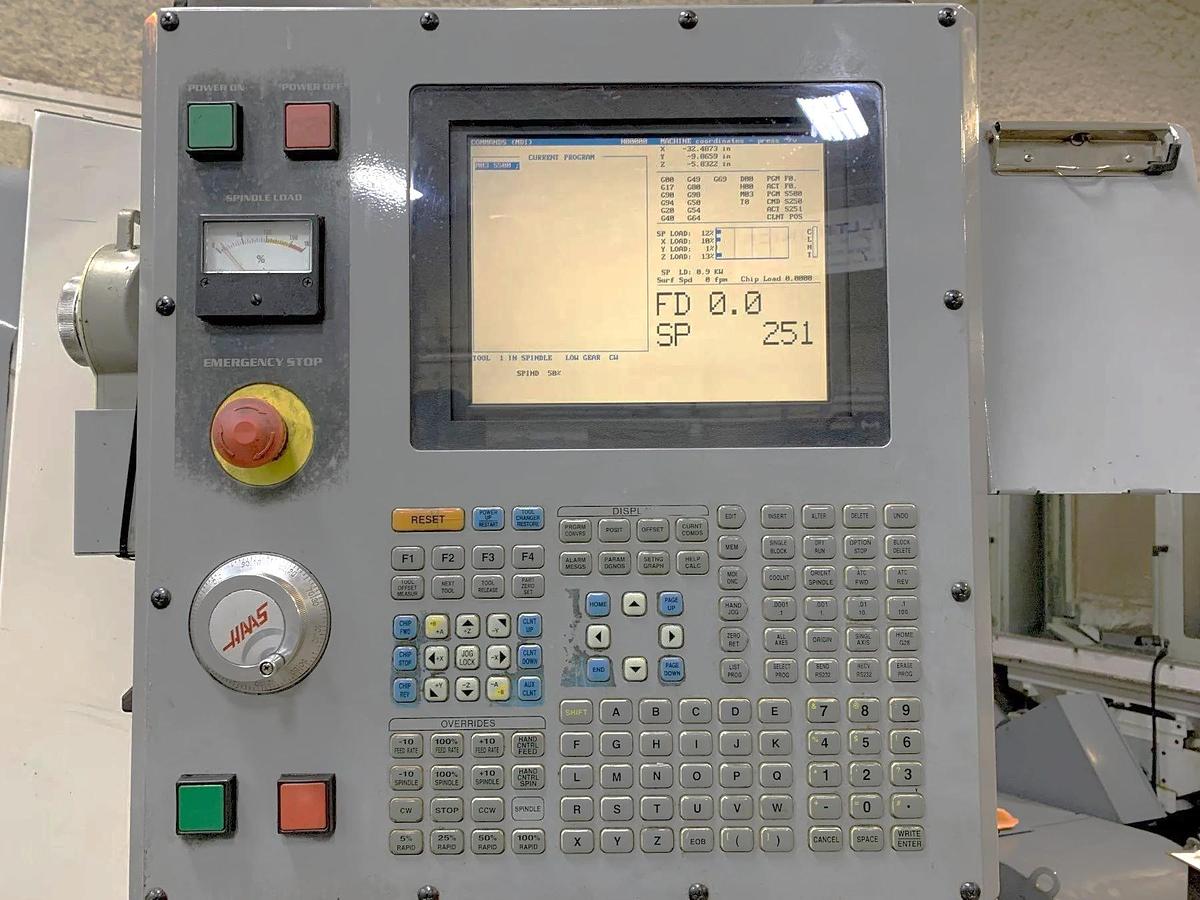 Used 2003 Haas VF-7B/40, 24 Station Side Mounted ATC, High Speed Machining, Prog. Coolant, 7500 RPM, Chip Auger, Quick Code