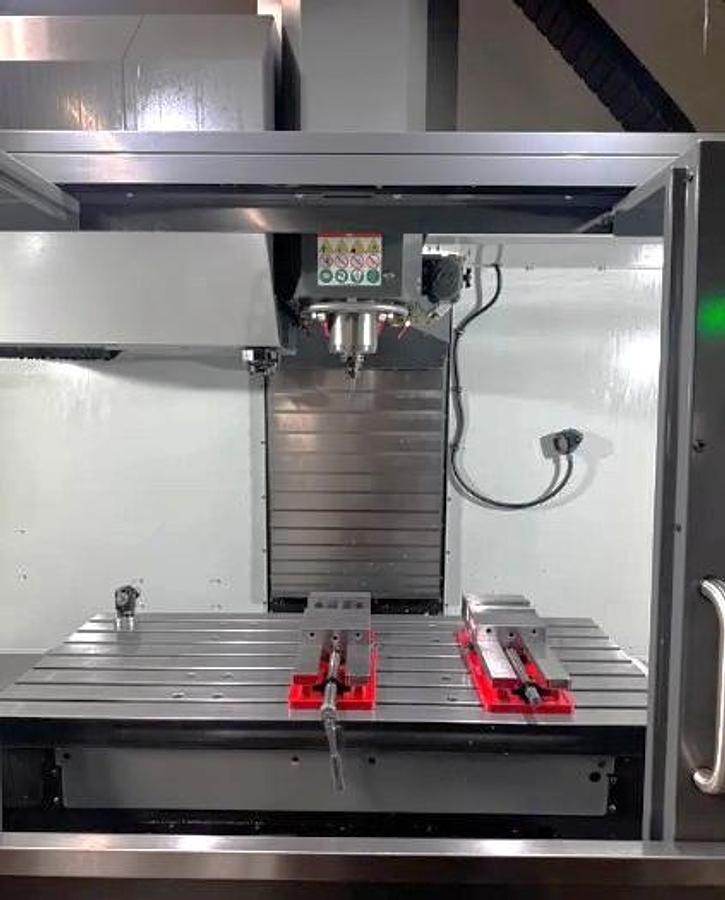 Used 2023 Haas VF-5SS with Haas TRT210 5th Axis, Coolant Thru Spindle, Probing, Dynamic Work Offsets, 30 Position Side Mount ATC