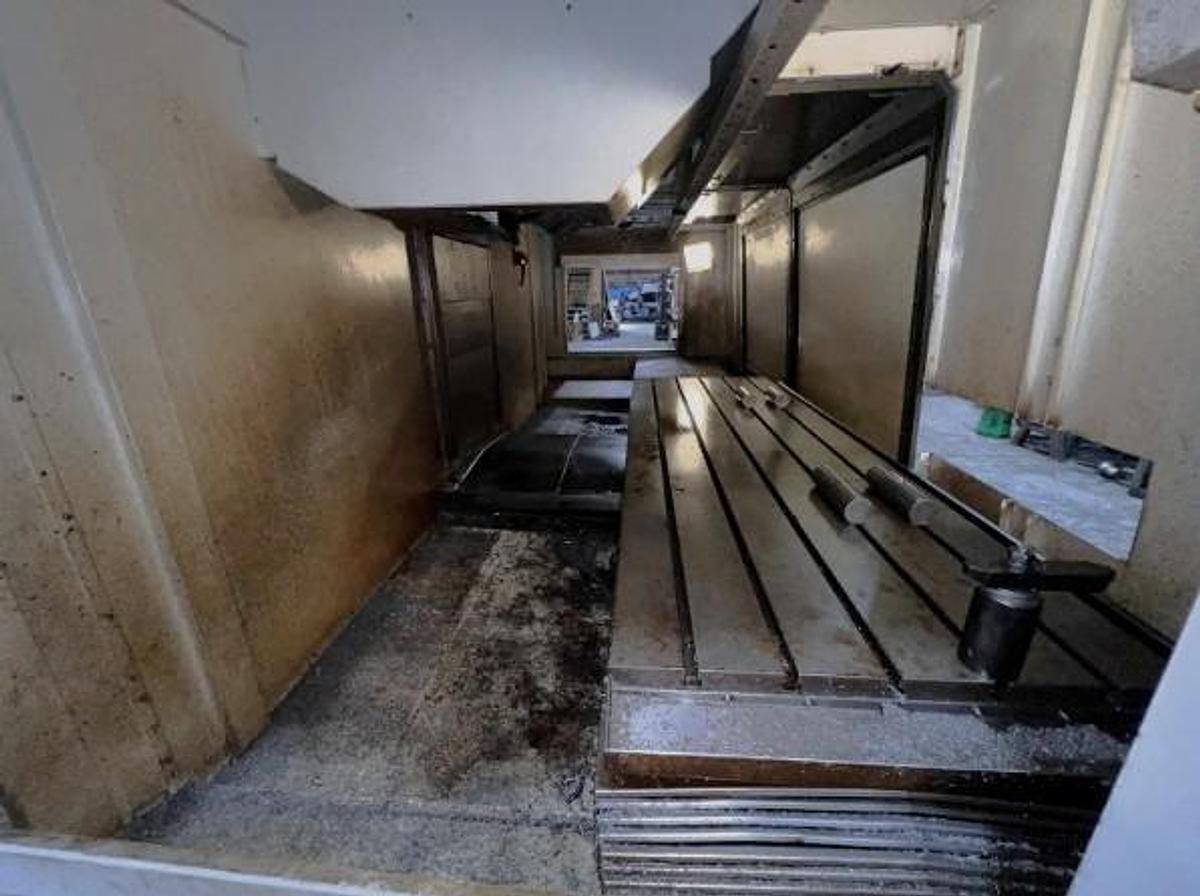 Used 2012 Haas VF-7/50 with Coolant Thru Spindle, Probing, CAT 50 Tpr, 4th Axis Drive, 7500 RPM 