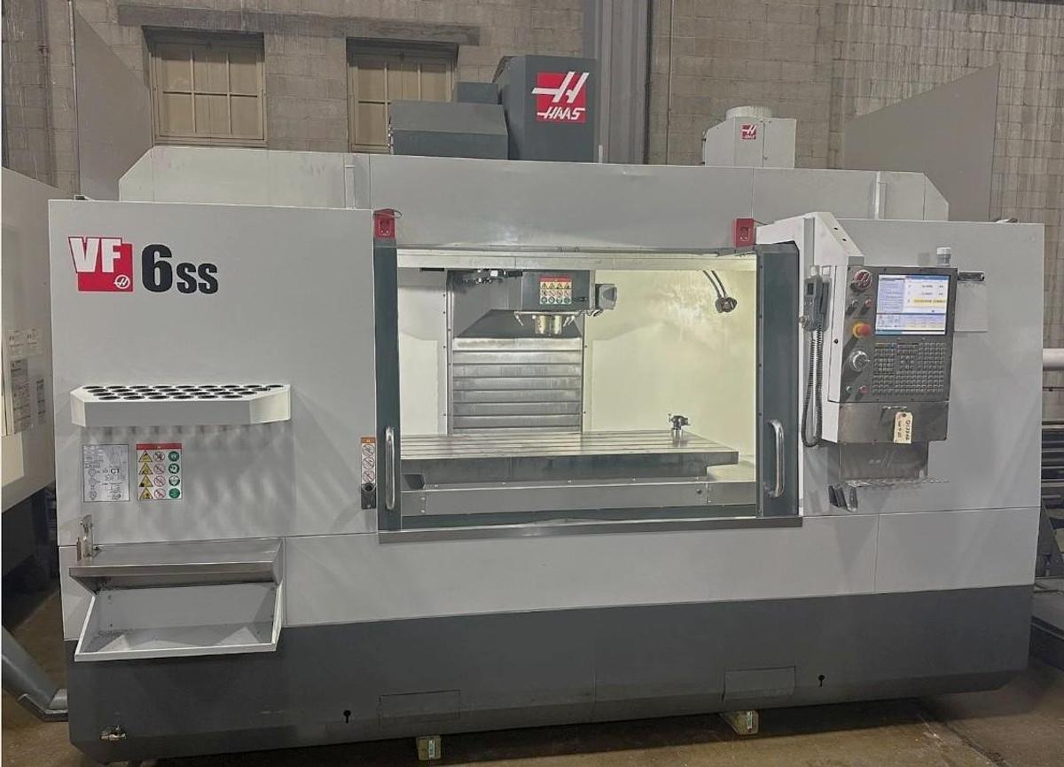Used 2017 Haas VF-6SS with Haas HRT-310 4th Axis Table, Haas Probing Package, TSC - 1000 PSI, 24 Pos SMATC, Auger, 15k RPM, CT40 Taper