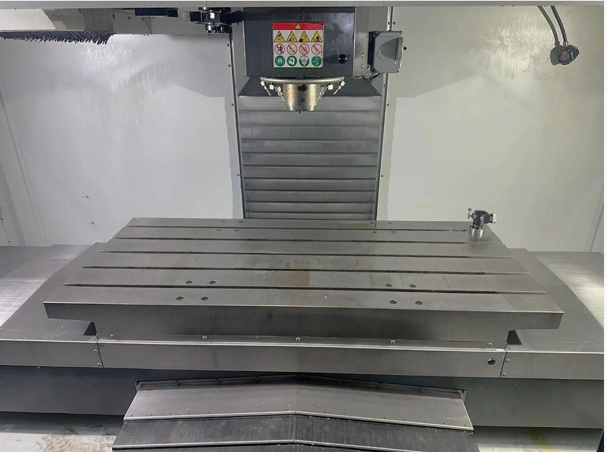 Used 2017 Haas VF-6SS with Haas HRT-310 4th Axis Table, Haas Probing Package, TSC - 1000 PSI, 24 Pos SMATC, Auger, 15k RPM, CT40 Taper