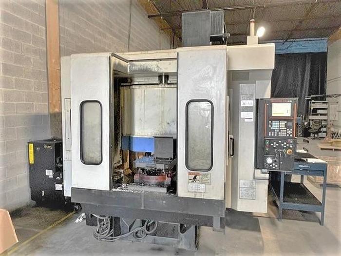 Used 2004 Mazak Variaxis 500-5X with 2 Pallet Changer