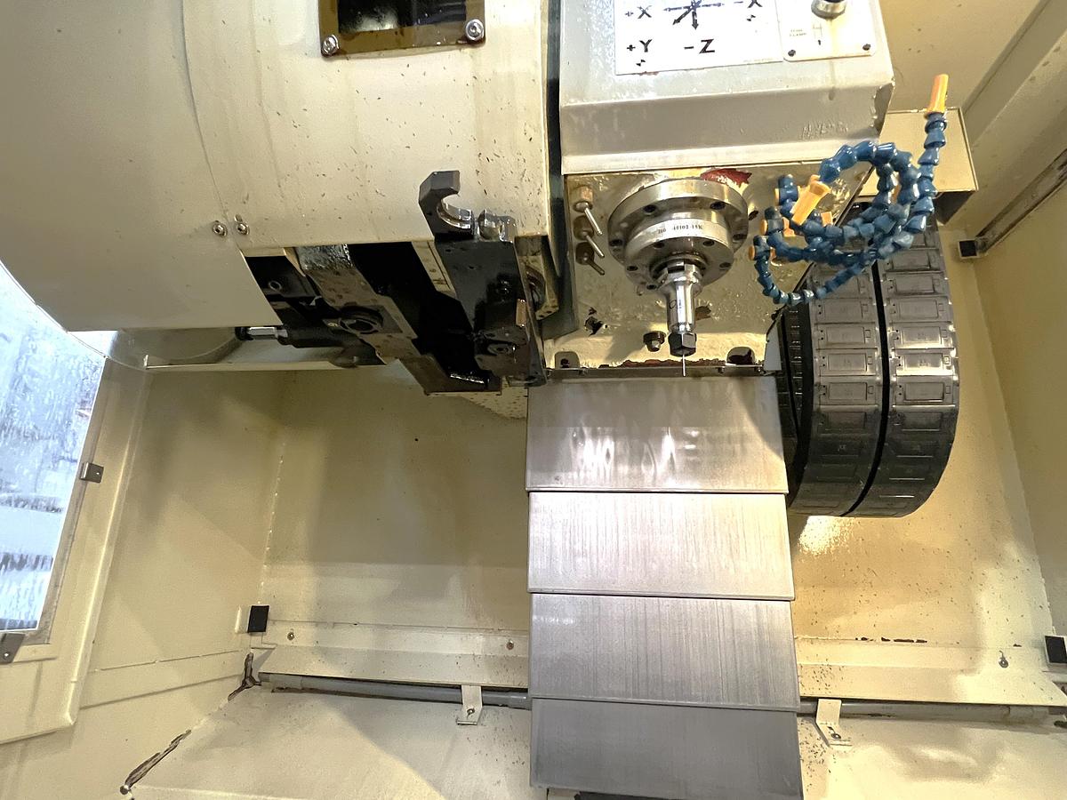 Used 2010 Chevalier Quick Precision QP1620-L VMC with Rigid Tapping, 15,000 RPM, Hi-Spd Machining, BT30 Taper, 20 Pos. ATC, Fanuc 0i-MD Control