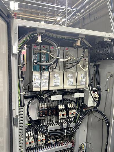 Used 2003 Mazak SQT100MS Mazatrol Fusion 640T with Milling/Drilling Capability, Subspindle, Spego Bobcat Barfeeder, Parts Catcher