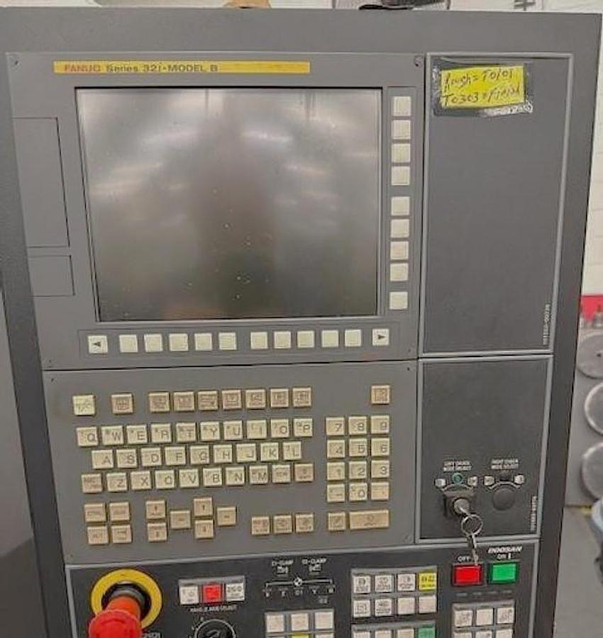 Used 2015 Doosan Puma 800LM with C Axis & Milling, 31.5" 3 Jaw Rohn Air Chk, 12.6" Bar Cap., 126" Turn Length, New RIP Steady Rest, Tailstock, Conveyor