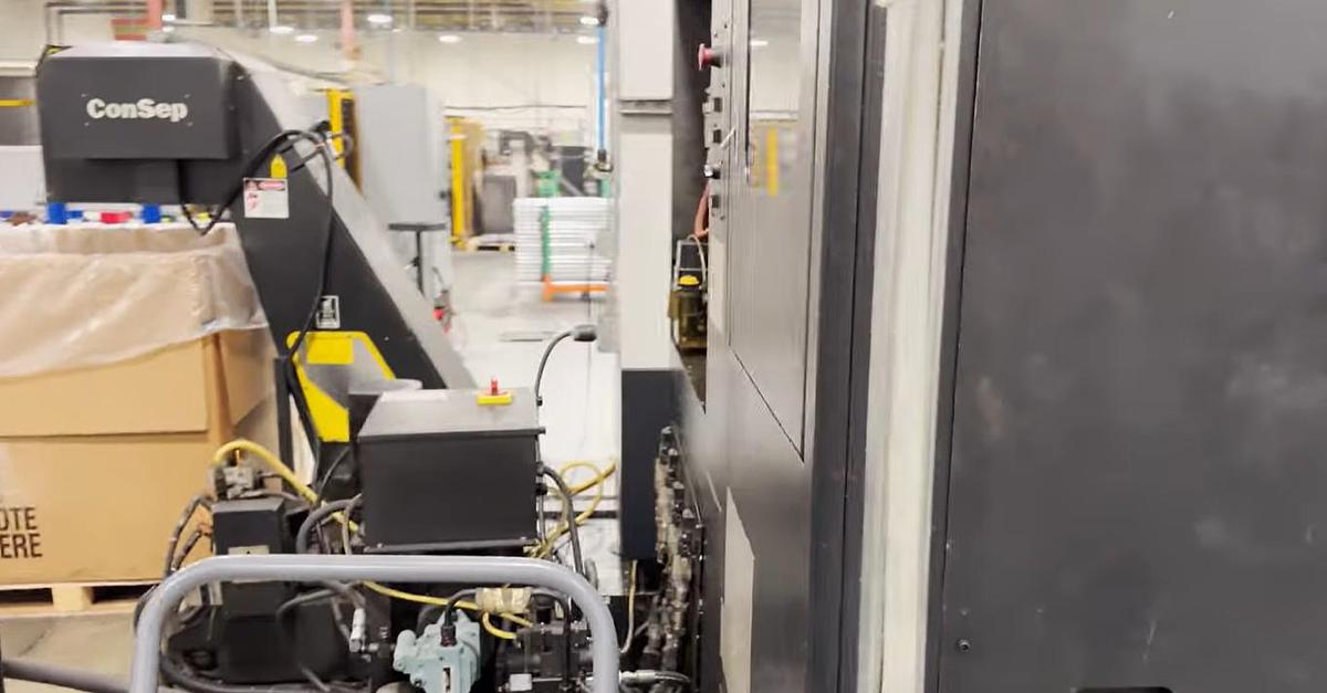 Used 2010 Mazak VTC800E/30-SR