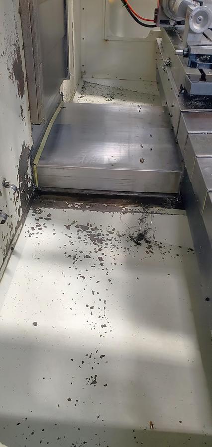 Used 2001 Haas VF4D with Haas HRT210 4th Axis Table, Tailstock, Auger, Prog. Coolant, Quick Code