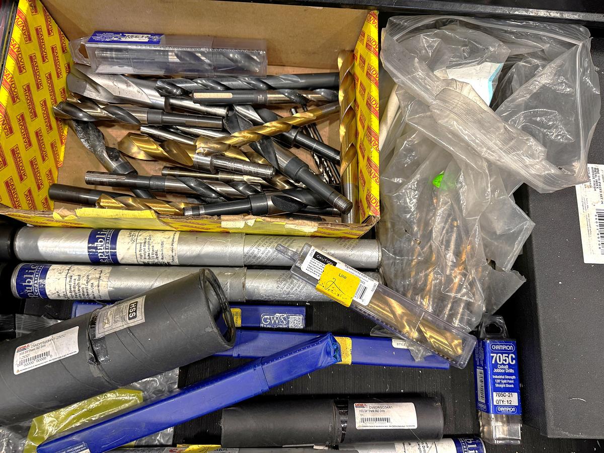 Used 2023 Haas VF2 with Haas Probing, Programmable Coolant, Chip Auger, Tooling, Approx. 1500 Cut Hours