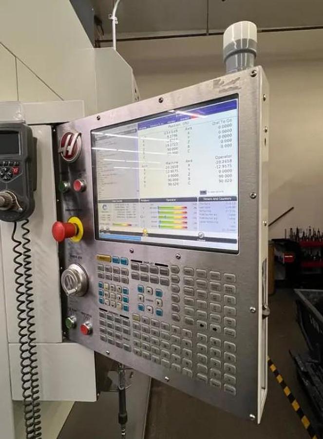 Used 2017 Haas UMC-750SS