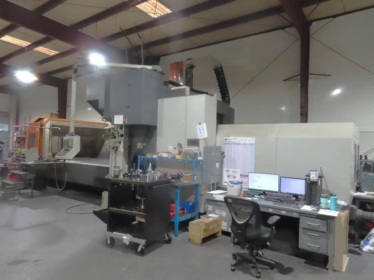 Used 2009 VTEC VF-4000 Double Column Style Bridge Mill with 40 ATC, Coolant Thru Spindle, 6000 RPM, CAT50, 165"x90"x36"