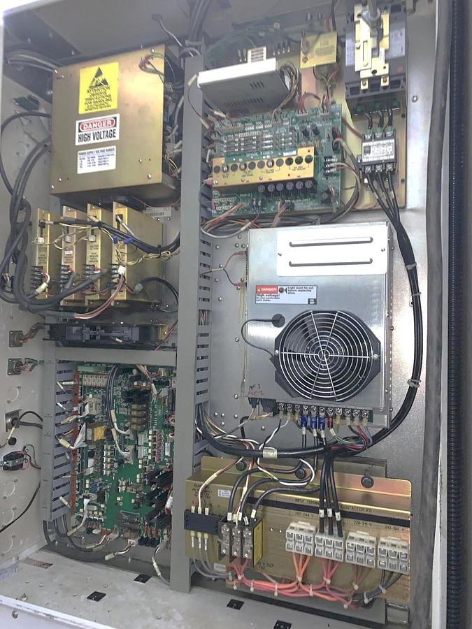 Used 2003 Haas VF-7B/40, 24 Station Side Mounted ATC, High Speed Machining, Prog. Coolant, 7500 RPM, Chip Auger, Quick Code