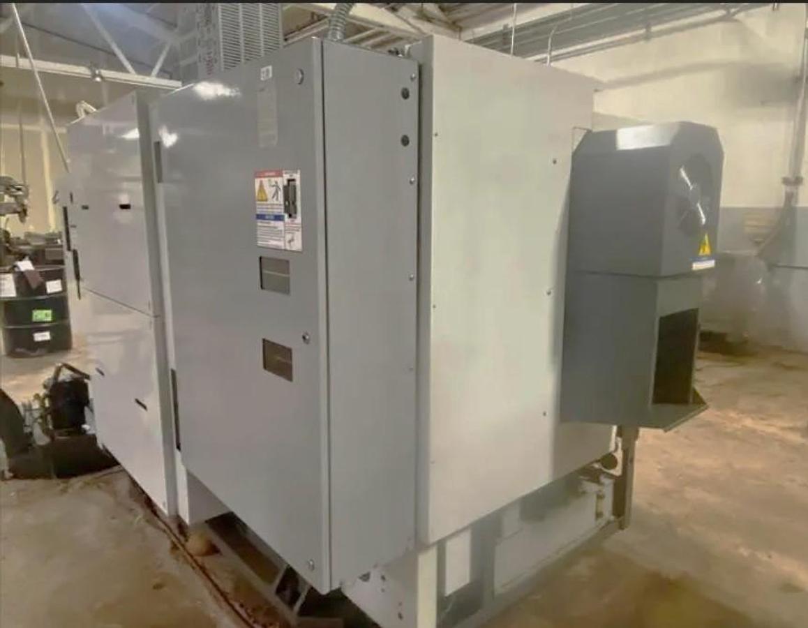 Used 2010 Haas ST-20 with 8.3" Chuck, Chip Conveyor, Tailstock, 2" Bar Capacity