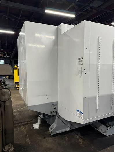 Used 2005 Haas MDC-500 Mill Drill Center with 2 Pallet Changer, Chip Auger, Programmable Coolant