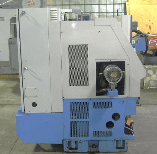 Used 2000 Mazak QT200 with Chip Conveyor, 8" Hydraulic Chuck, Tool Presetter