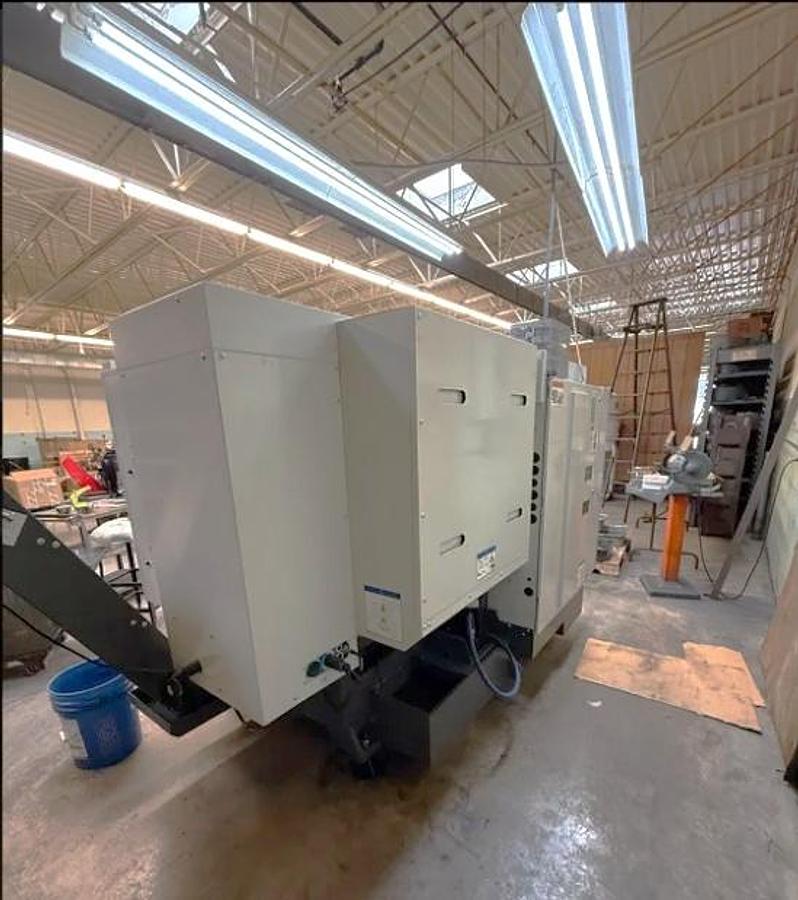 Used 2019 Haas ST-10 with Tailstock, Toolsetter, Chip Conveyor, Royal Collet Chuck, 6" 3 Jaw Chuck, Parts Catcher, ONLY 961 Hours