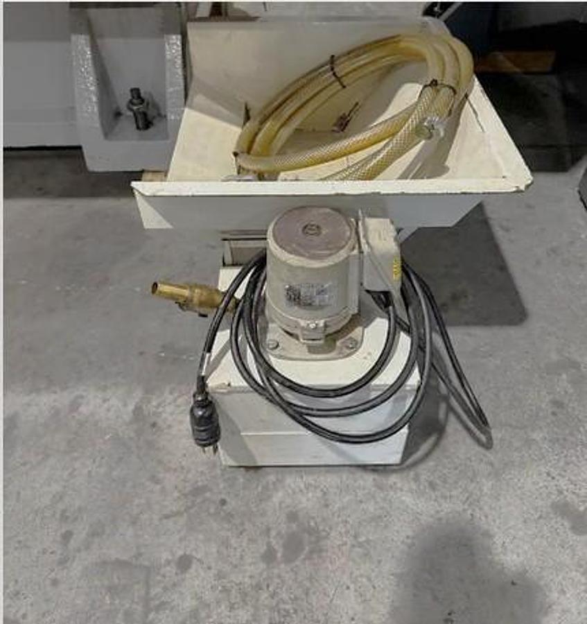 Used 2007 Haas TL-3 Rigid Tapping, Quick Code, Intuitive Programming, Wired for Brushless Barfeed, 12" 6-Jaw Manual Chuck