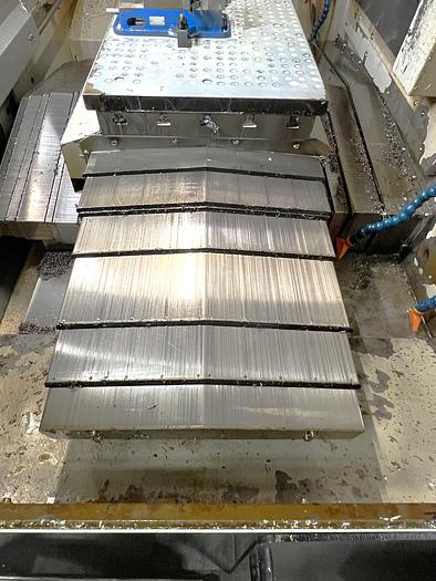 Used 2005 Hyundai-Kia VX500 3 Axis Vertical Machining Center