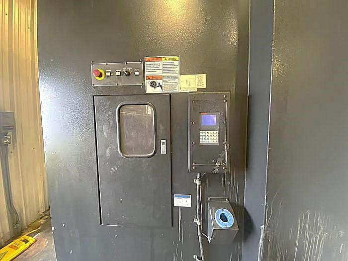 Used 2009 Mazak SVC 2000L/200-II High Speed VMC