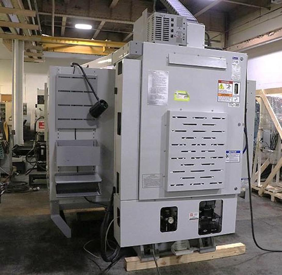 Used 2006 Haas VF2YT with Haas TR160 Trunnion Table, 10,000 RPM, 24 Pos. Side Mounted ATC, Renishaw Probes - Tool & Part Probing