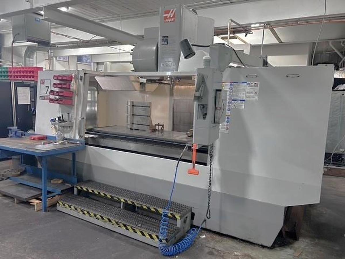 Used 2007 Haas VF-7/40 with 7500 RPM, 24 Station Side Mount ATC, Chip Auger