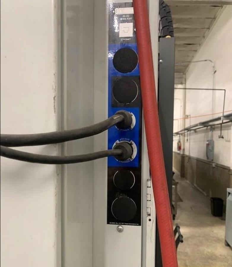 Used 2015 Haas VF5B/40 with Haas HRT210 4th Axis Rotary Table, Geared Head, High Spd Machining, 40 Station Side Mount ATC