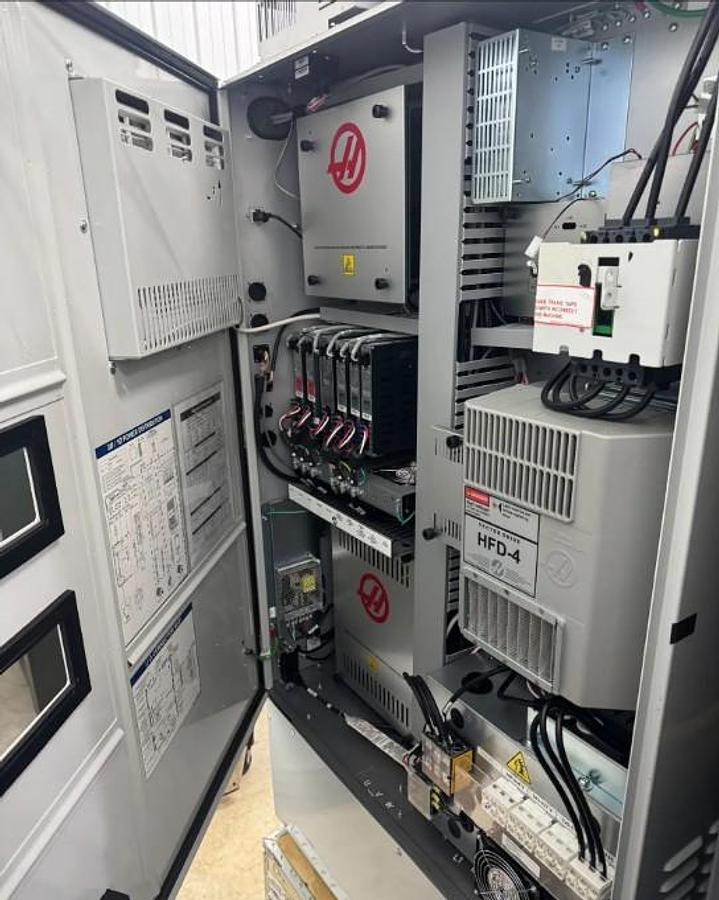 Used 2025 Haas VF-4SS with HRT210 4th Axis Rotary Table, Coolant Thru Spindle, Haas Probing, 30 ATC, HSM, ONLY 50 Cutting Hrs.
