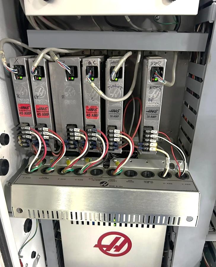 Used 2010 Haas ST-30M with Haas Barfeed, C Axis, Milling Capability, Tailstock, Chip Conveyor, Parts Catcher, Tool Presetter