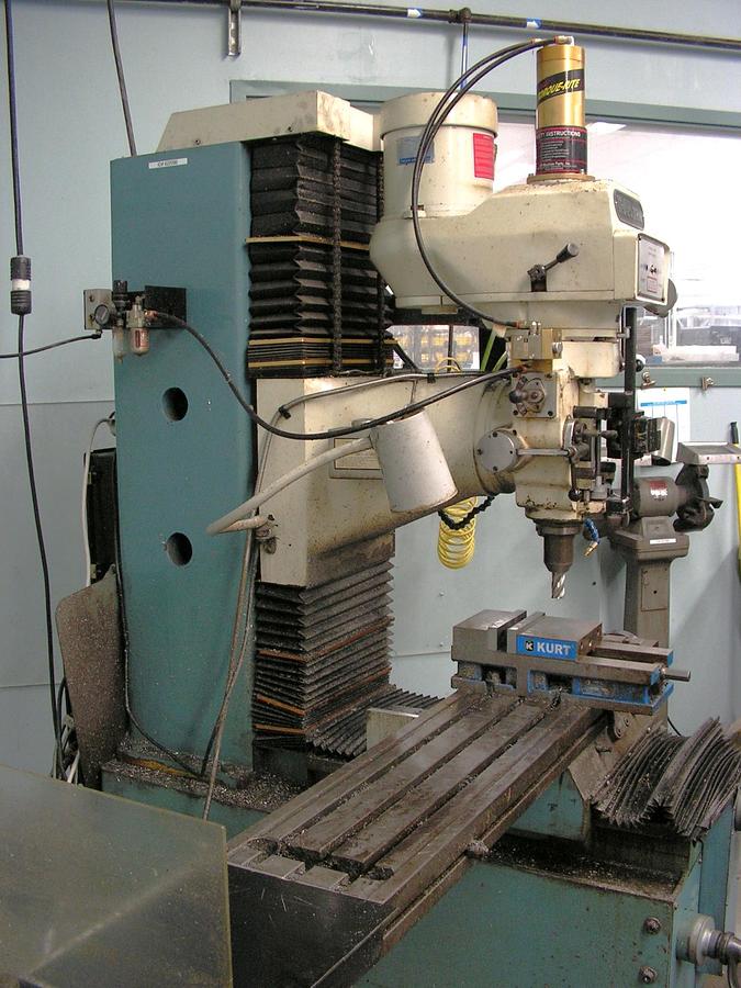 Used 1995 Southwestern Industries Trak TRM 2 Axis CNC Mill