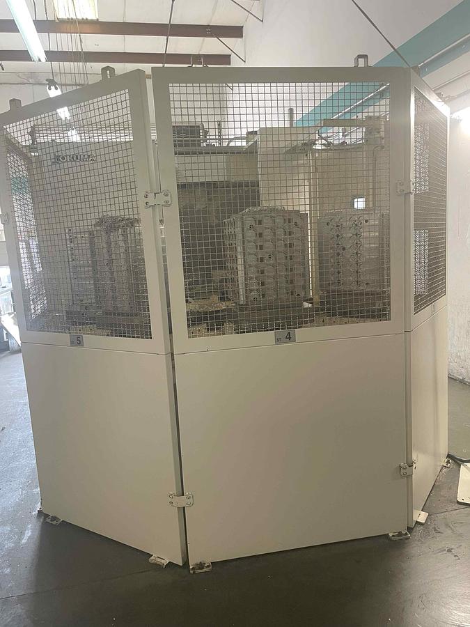 Used 2013 Okuma MB-4000H w/6-Pallets, Probing, Chip Conveyor, 15k RPM Spindle, Only ran Aluminum