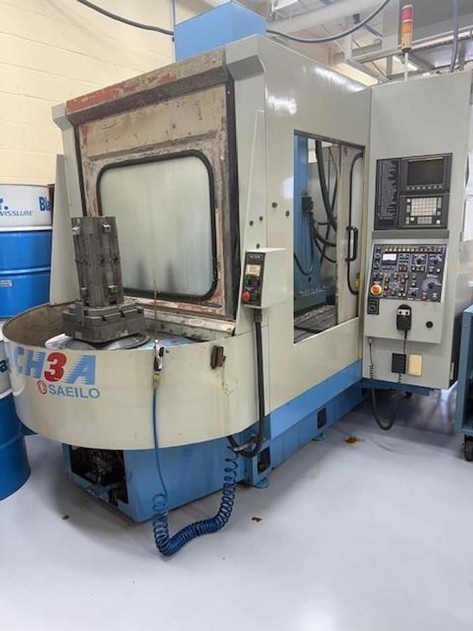 Used 1996 Saeilo Mach 3A HMC with 2 Pallet Changer, 1 Degree Index, 10,000 RPM, 20 Station ATC, CAT40, Chip Conveyor, R/T