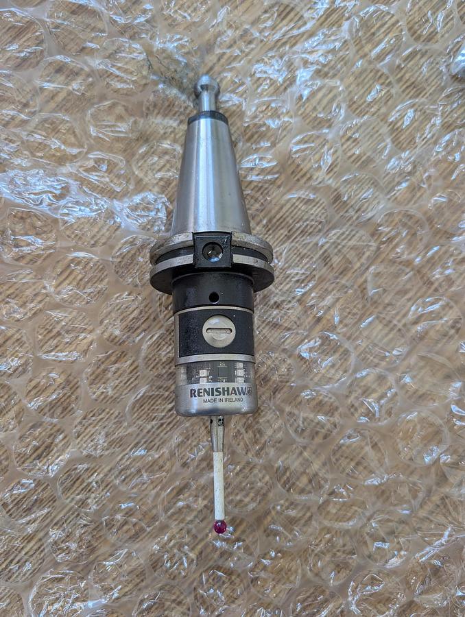 Used 2022 Haas UMC-500 with 15,000 RPM Spindle, Coolant Thru Spindle, Haas Probing, 30 Station ATC, High Speed Machining