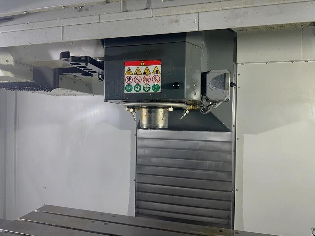 Used 2017 Haas VF-6SS with Haas HRT-310 4th Axis Table, Haas Probing Package, TSC - 1000 PSI, 24 Pos SMATC, Auger, 15k RPM, CT40 Taper