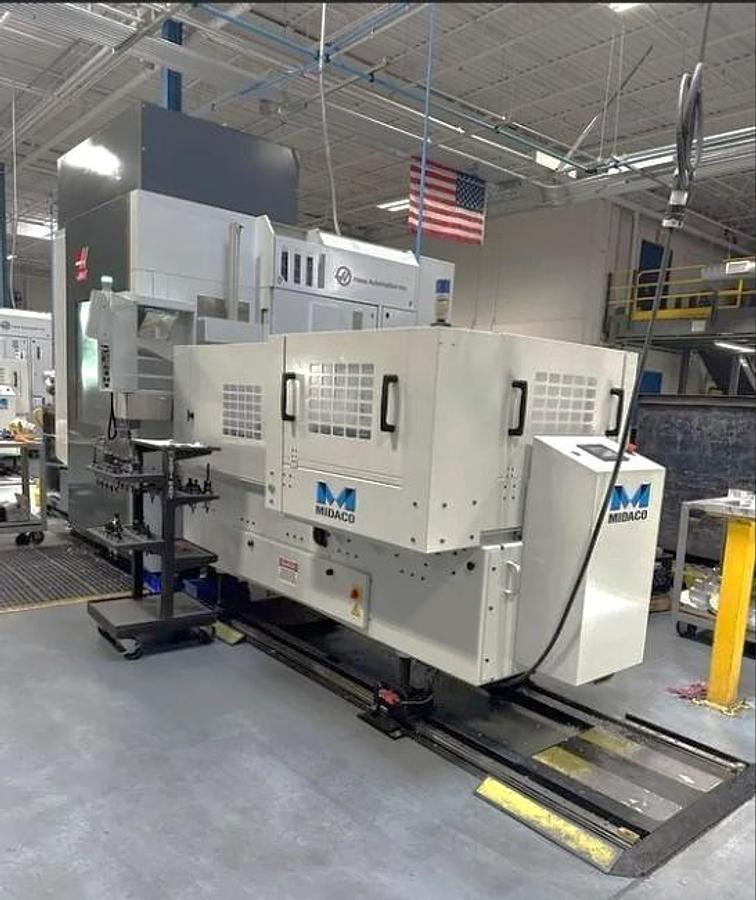 Used 2016 Haas UMC-750SS with Midaco 19 Pallet Changer System, Coolant Through Spindle, 15,000 RPM, Probing, 40 Position ATC