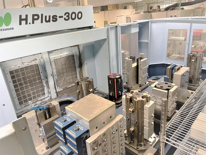 Used 2006 Matsuura 2007 Matsuura H.Plus 300-PC11 Horizontal Machining Center with 11 Pallet Pool