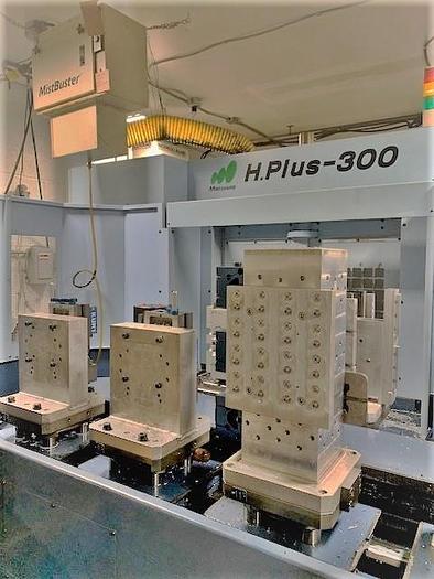 Used 2006 Matsuura H.Plus 300-PC11 Horizontal Machining Center with 11 Pallet Pool