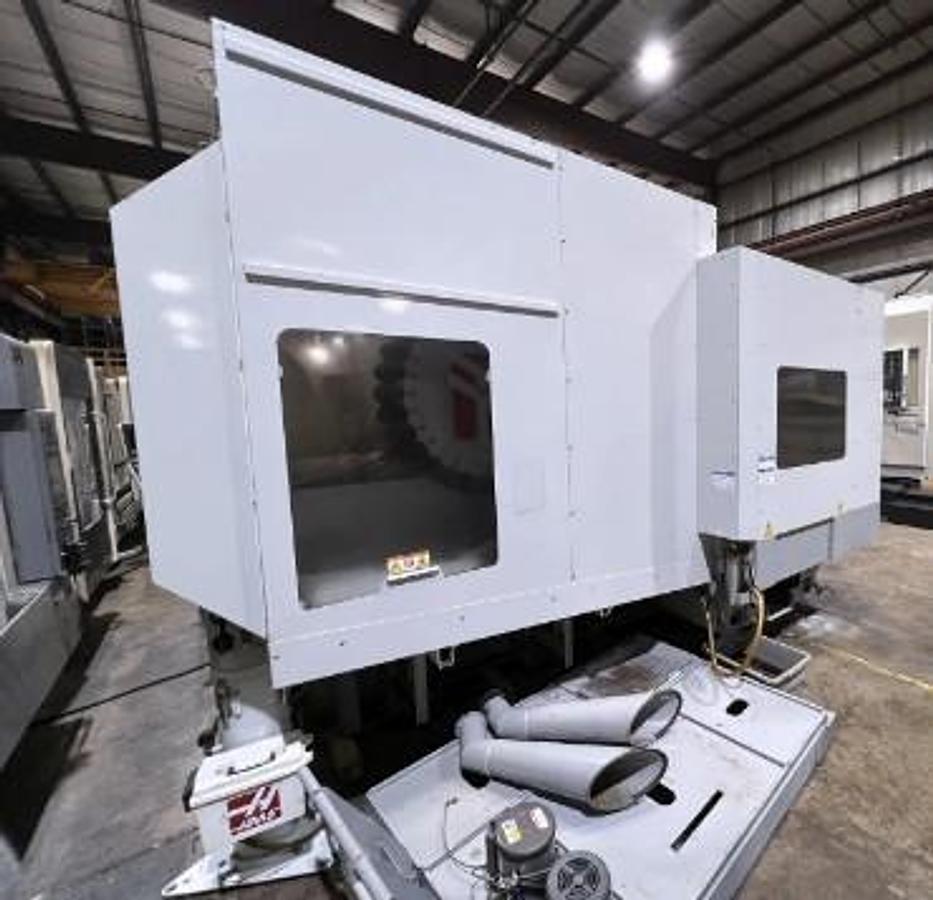 Used 2010 Haas EC-1600ZT w/ Built In 30" Table, Extended Z Axis, HP CTS, Probing, 30 ATC, 7,500 RPM