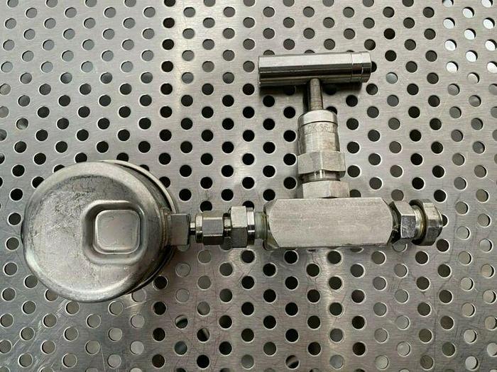 Used Swagelok SS-4PDF4 Bonnet Needle Valve w/ Swagelok 3000 PSI Gauge