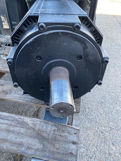 Used Yaskawa UAASKJ-37FZ300E AC Spindle Drive