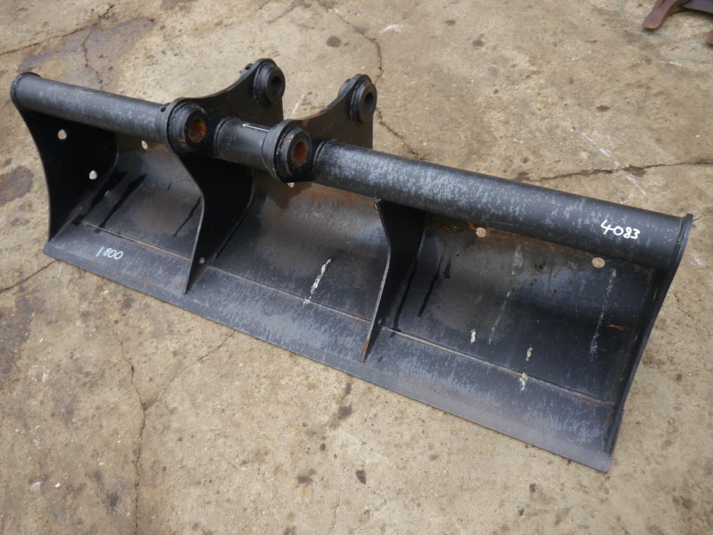 Used CAT 1800mm Digger Bucket