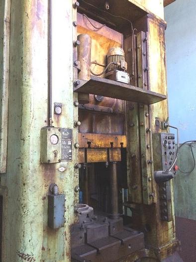 Used Press Trimming K2535A