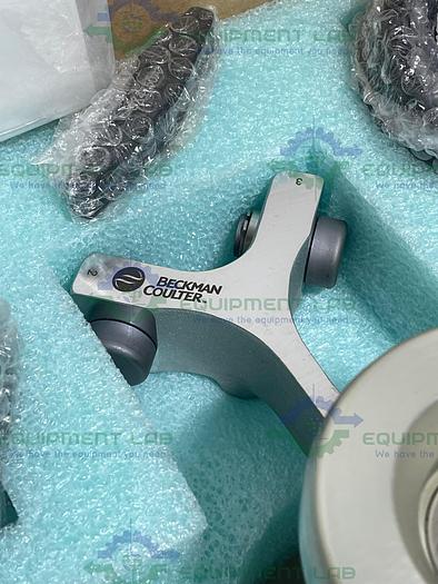 Beckman Coulter  SX4750 Swinging Bucket Rotor 4750 RPM w/ Buckets