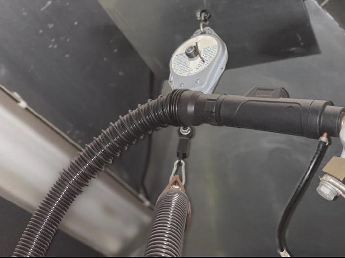 Used FANUC ARCMATE 100iB/6S ROBOTIC LINCOLN SYSTEM 05 MIG WELDING CELL