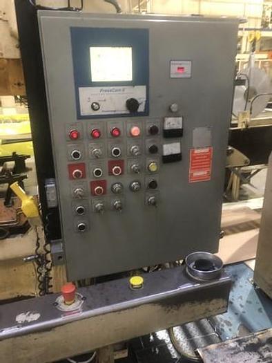 Used 330 Ton Aida Link Drive Production Press