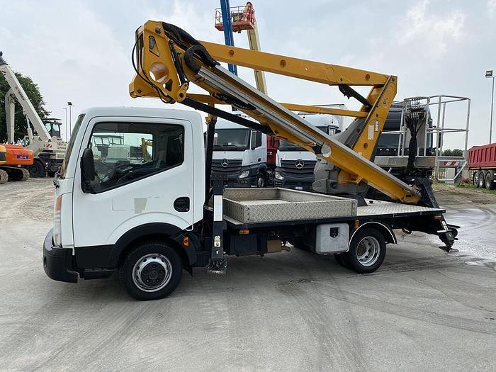 Usato 2010 NISSAN CABSTAR
